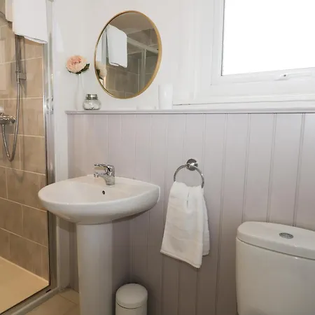 Potter Hill Pickering